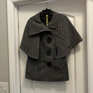 Soia & Kyo Charcoal Cape Coat Size Large